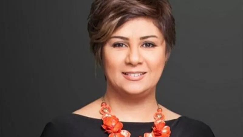 مفيدة شيحة: مين السبب في الحب.. القلب و لا العين؟