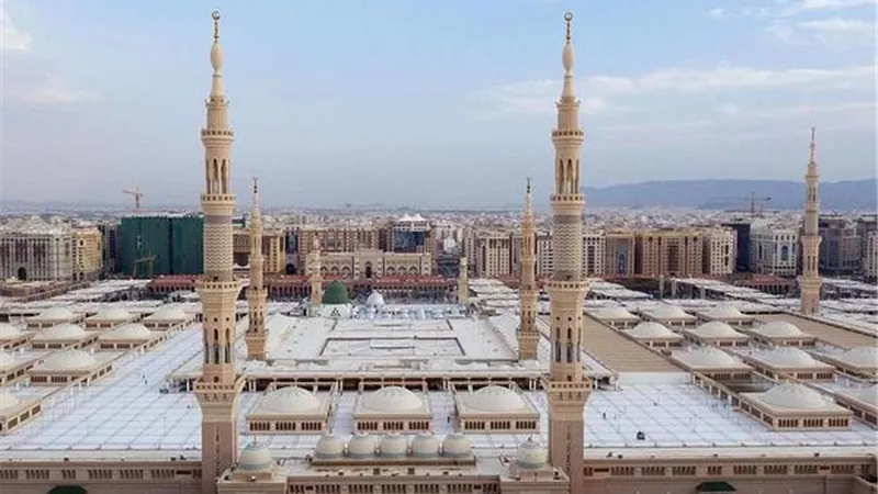 المدينة المنورة تستقبل أكثر من 100 ألف معتمر منذ بدء موسم العمرة