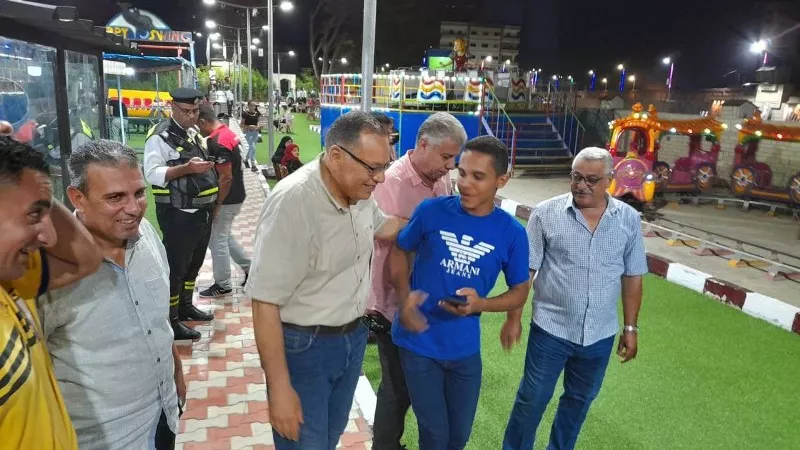 محافظ الشرقية يتفقد شوارع مدينة الزقازيق ويُشدد على سرعة الإنتهاء من أعمال إنشاء نفق عرابى