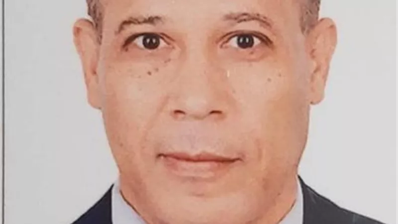 رئيس جامعة القناة يهنئ الدكتور محمد عبد النعيم لصدور القرار الجمهوري بتعينه نائباً للتعليم والطلاب