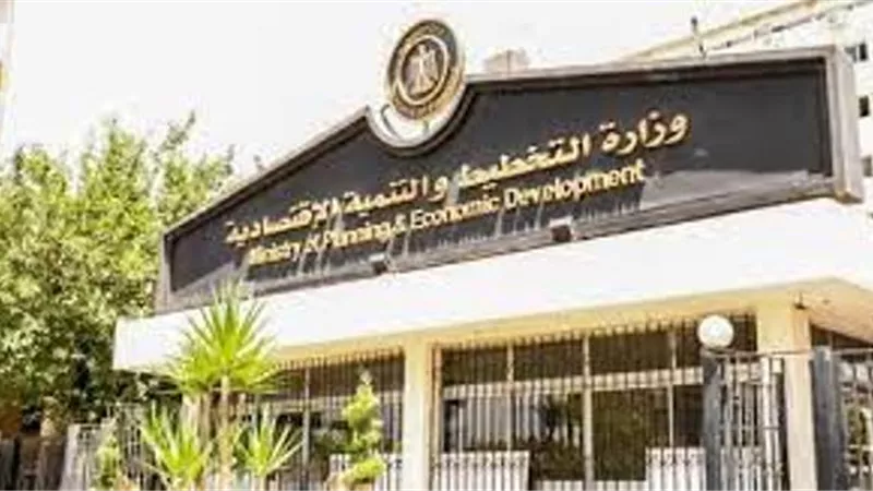 وزارة التخطيط تعلن الانتهاء من اختبارات الدفعة ال12 من برنامج تأهيل القيادات الشابة بالجهاز الإداري
