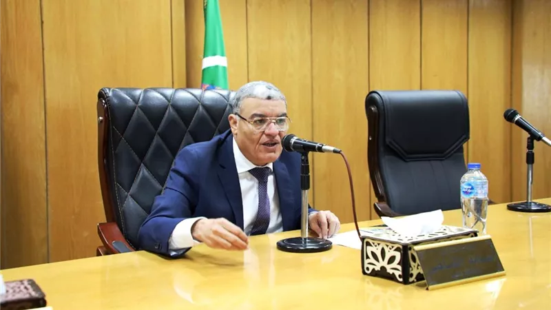 محافظ المنيا : لجان فرعية بالوحدات المحلية لمتابعة تنفيذ مشروعات حياة كريمة ميدانيا