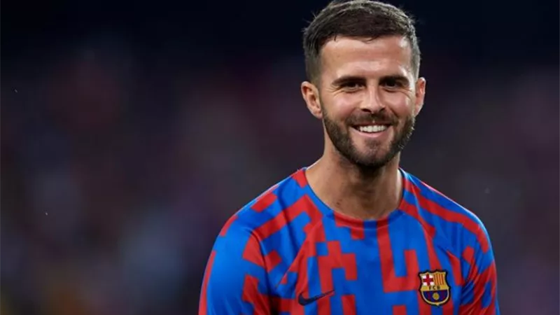 نجم برشلونه على ردار التصر السعودى