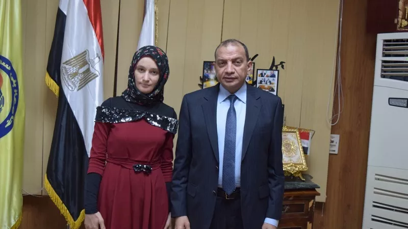 ياسمين محمود أول طالبة دمج بجامعة بنى سويف