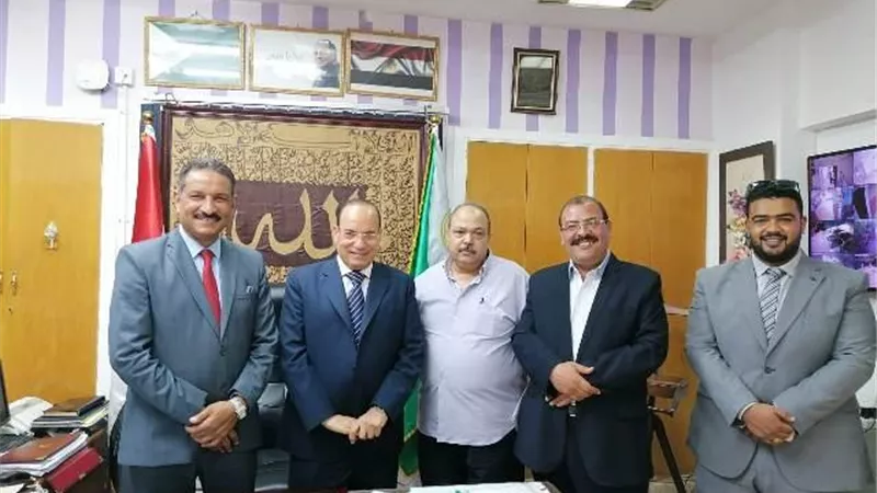 سلومة يطلق مبادرة الاستعانة بمعلمي التعليم الخاص لسد العجز بمدارس الجيزة الرسمية