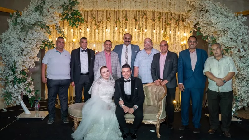 تهنئة زفاف عمر حسين
