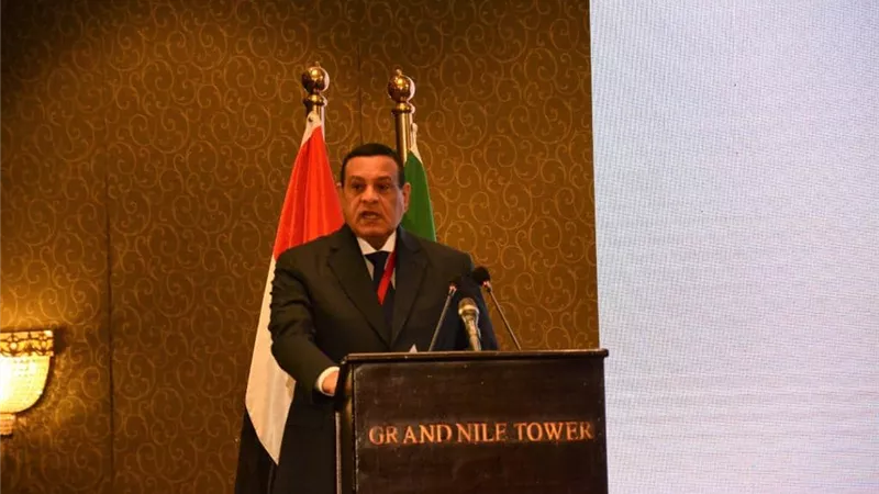 وزير التنمية المحلية : الرئيس السيسى يعطي أولوية لتحقيق مستقبل أفضل لشعوب أفريقيا