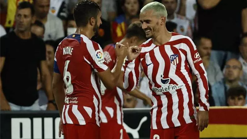 أتليتكو مدريد يضع خطة للتعاقد مع نجم برشلونة