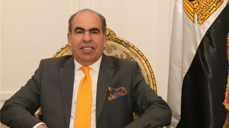 الوفد: توجيهات الرئيس بصرف دعم استثنائي 300 جنيه يؤكد الحرص على الفئات الأكثر احتياجا