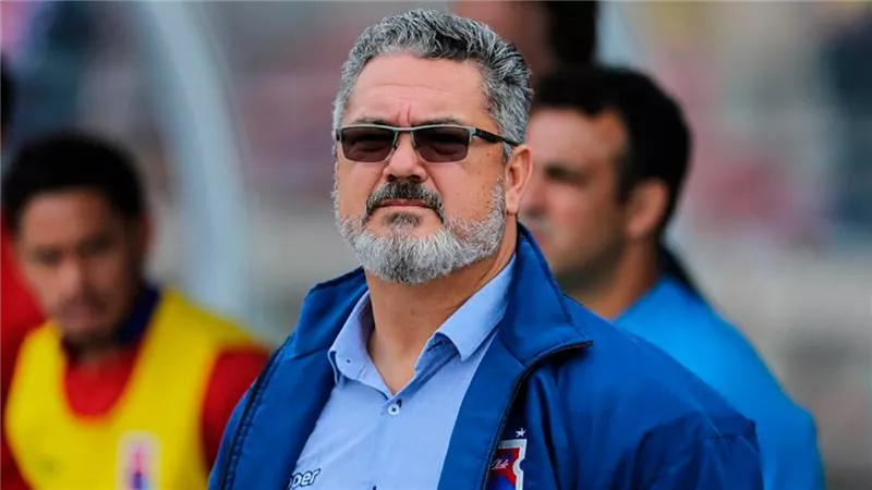 روجيريو ميكالي يعلن قائمة المنتخب الأولمبي