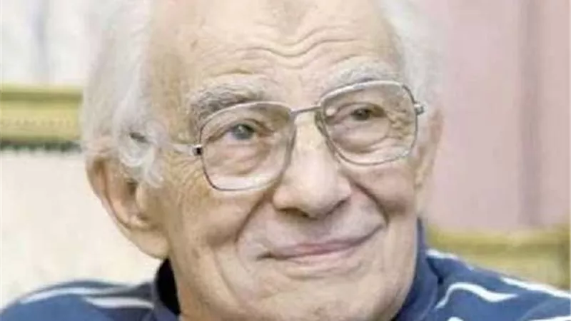محمد ممدوح: مسلسل لن اعيش في جلباب ابي من أهم أعمال رشوان توفيق
