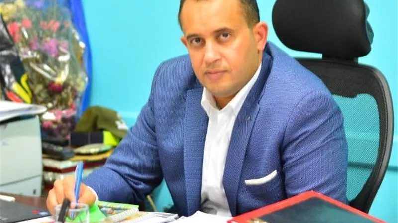 تفاصيل جلسة مزاد مدينة 15 مايو لـــ 33 محلا تجاريا