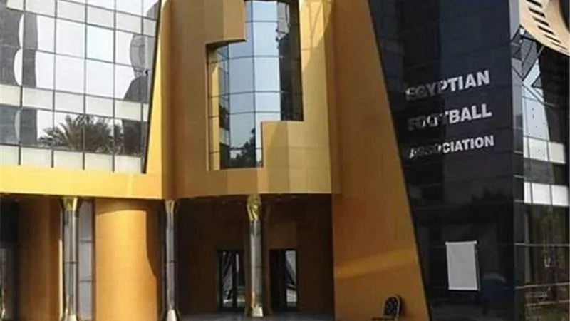 اتحاد الكرة يخاطب الأندية لاختيار مرشحيها لانتخابات الرابطة