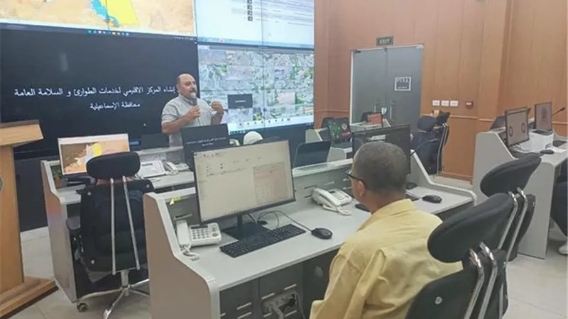 مدير أكاديمية النقل البحرى ببورسعيد يزور شبكة طوارئ الإسماعيلية..صور
