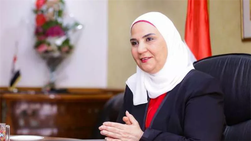 وزيرة التضامن: الزواج المبكر من أسباب الطلاق.. فيديو
