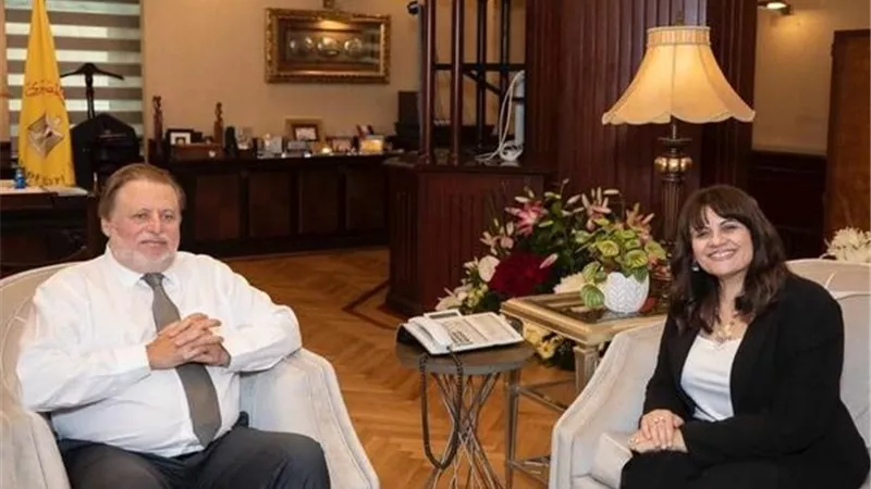 جندى وعبد الله يبحثان التعاون لتقديم تيسيرات للمصريين بالخارج