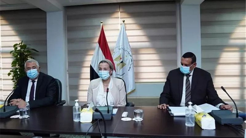 3 وزراء يجتمعون لمناقشة خطة مواجهة نوبات تلوث الهواء الحادة ٢٠٢٢