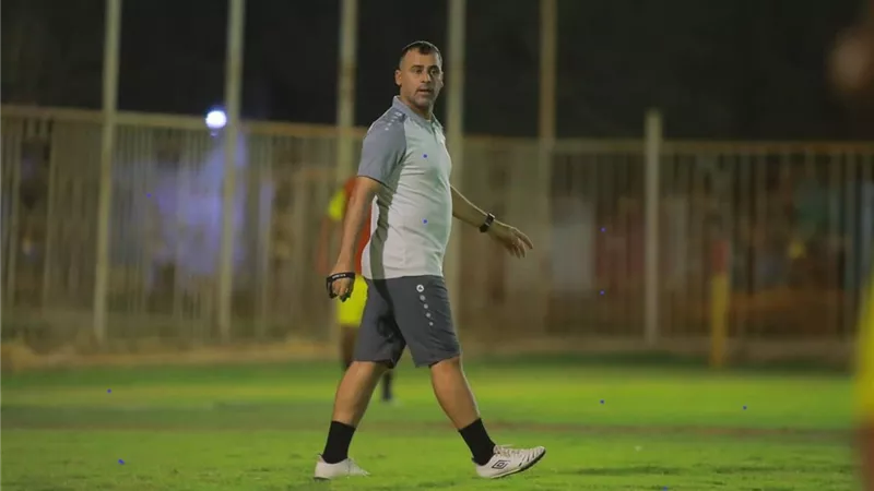 عماد محمد يعلق على نقل تصفيات آسيا من البصرة