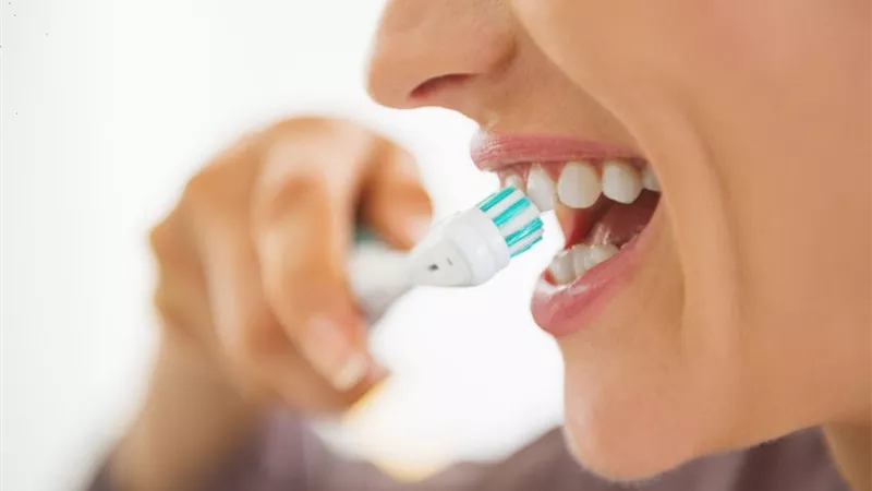 احذر هذا الخطأ بعد تنظيف أسنانك بالفرشاة