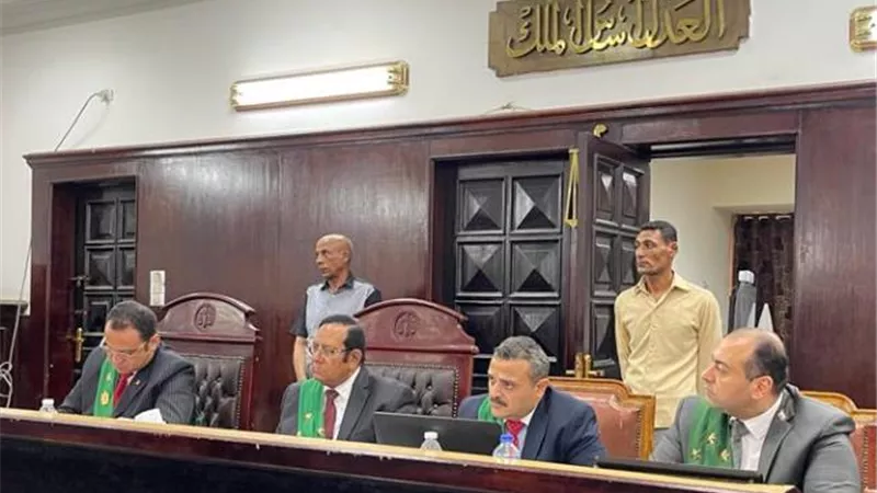 عاطل بدرجة 