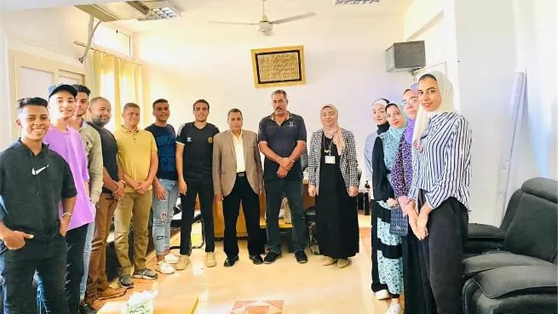 القوى العاملة: 
