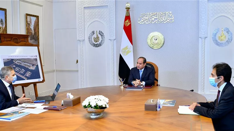 الرئيس السيسي يتابع مستجدات تطوير القطاع الجنوبي لقناة السويس وتنشيط حركة سياحة اليخوت
