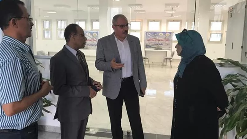 مندور يتفقد مقر التقديم لجامعة الإسماعيلية الأهلية..صور