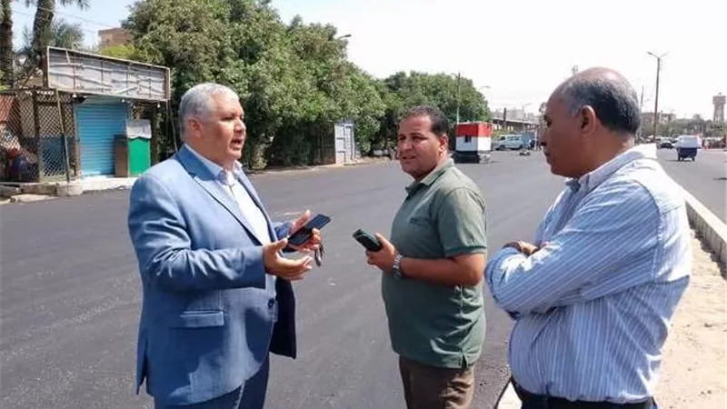 وكيل وزارة النقل ببنى سويف يتابع أعمال تطوير مدخل مدينة الواسطى