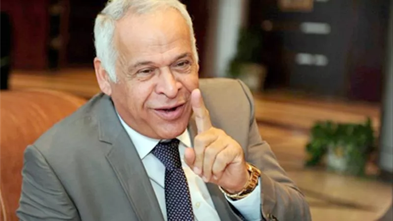 فرج عامر: بطولة الدوري شهدت أخطاء من الحكام والفار .. فيديو