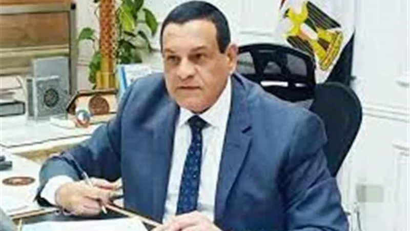 آمنة : متابعة مستمرة لأداء قيادات المحليات خلال المرحلة القادمة