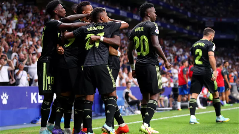 أنشيلوتي يعلن قائمة ريال مدريد لمواجهة سيلتيك