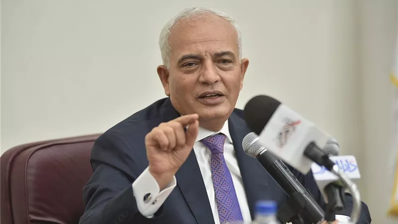 رضا حجازي: المعلم المصري «أوركسترا» العملية التعليمية