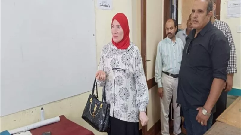 مدير تعليم القناطر الخيرية تتابع أستعدادات المدارس للعام الدراسي الجديد