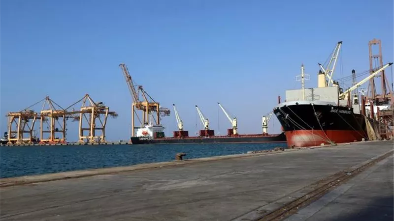 اليمن: لا توجد قيود مفروضة على المشتقات النفطية لموانئ الحديدة