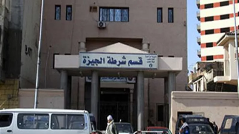 عاملان أنهيا حياة شاب في 10 دقائق