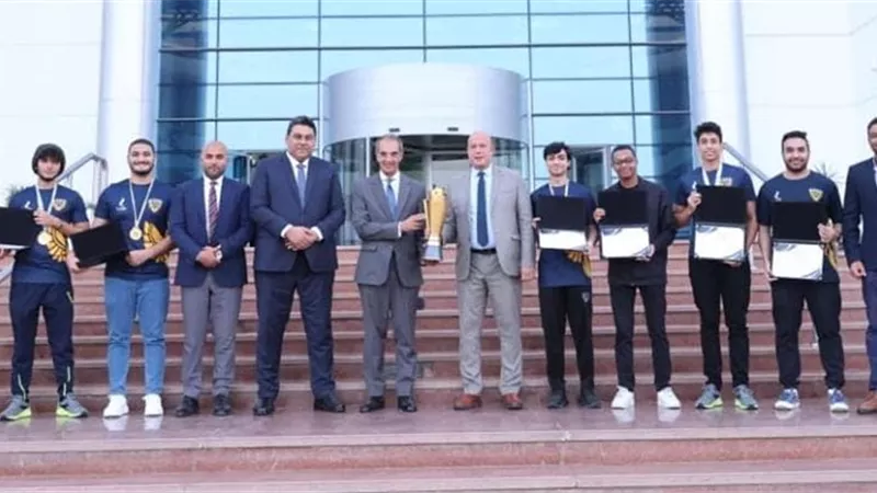طلعت: ندعم الجهود الهادفة لبناء مصر الرقمية وتفعيل أدوات تكنولوج