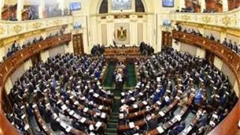 نقل ومواصلات النواب تحذر من وقف تشغيل السلم الكهربائى على المحور