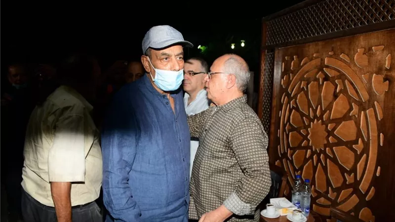 احمد بدير فى عزاء المخرج على عبد الخالق .. صور