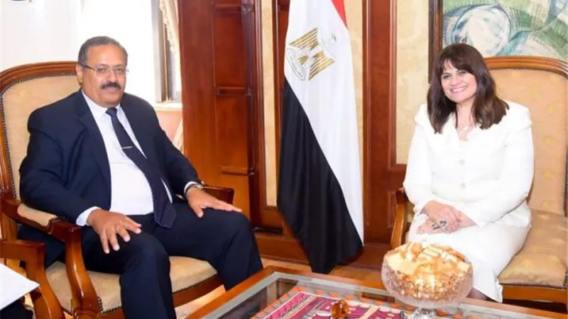وزيرة الهجرة تلتقي سفير مصر بأوكرانيا لبحث أوضاع الجالية المصرية