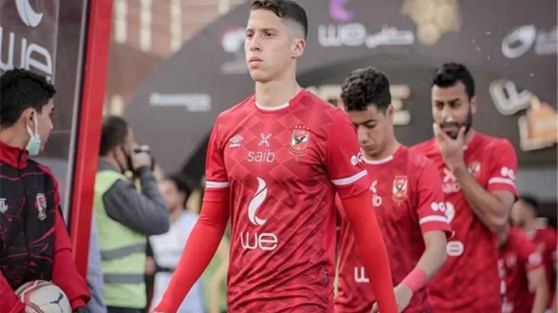 الأهلى يقرر قيد لاعبه المحترف بالتشيك محليا وإفريقيا