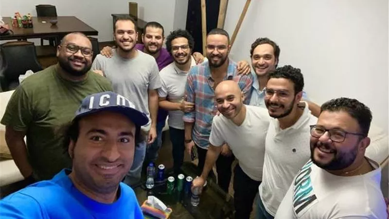 كوميدي رومانسي في 10 حلقات.. تفاصيل مسلسل علي ربيع الجديد 