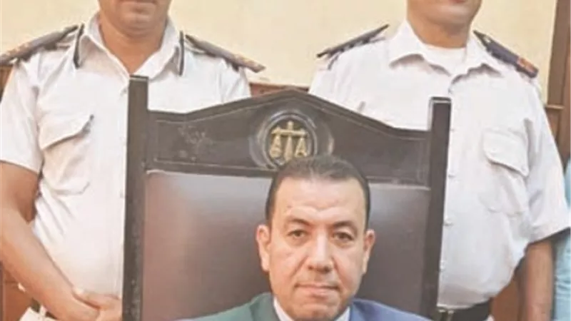 المشدد 7 سنوات.. لذئب الأعراض وسط الزراعات!