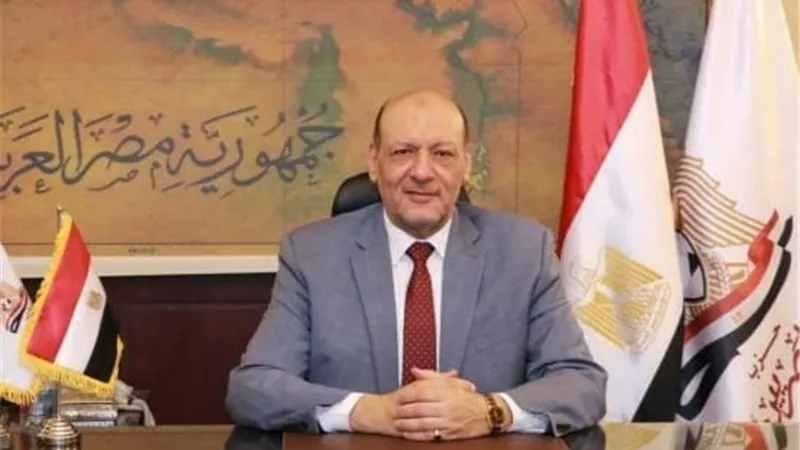 رئيس حزب المصريين يثمن اختيارات مقررى لجان الحوار الوطنى