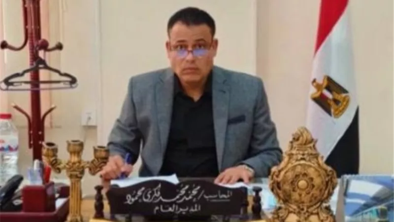 تجديد تعيين محمد فكرى مديرا للشئون المالية بجامعة الزقازيق