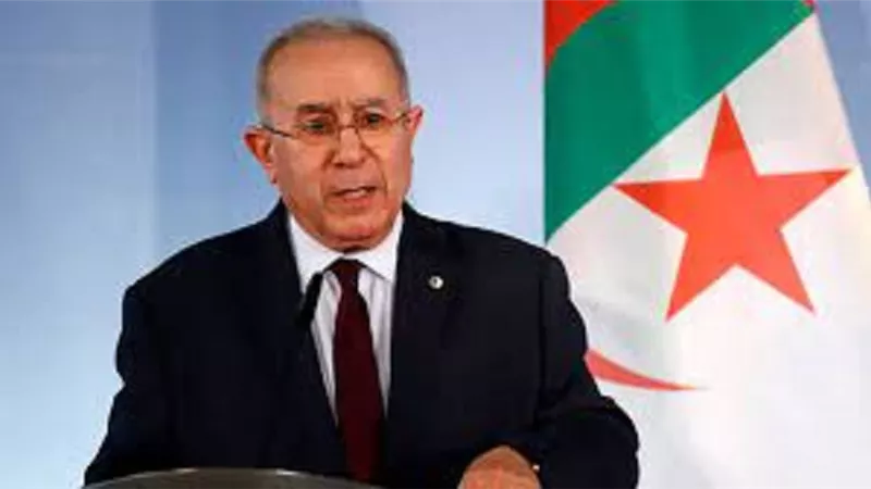 العمامرة يبحث مع عدد من نظرائه العرب بنود جدول أعمال القمة المقبلة بال