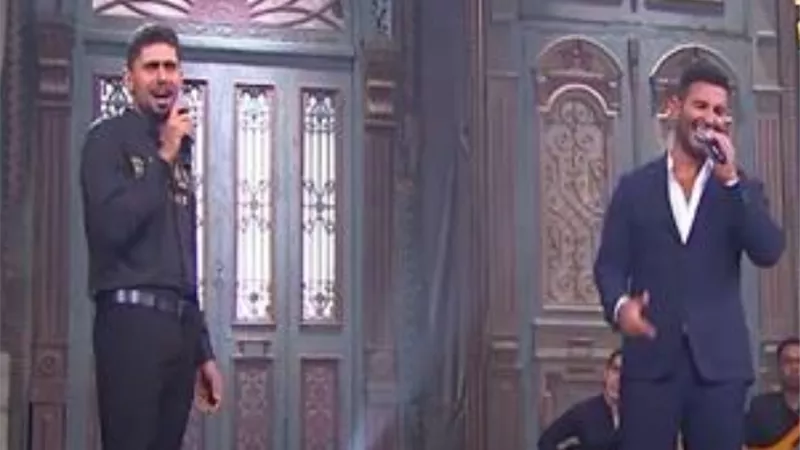 النقاش يبدع فى ديو غنائى مع احمد سعد على مسرح 