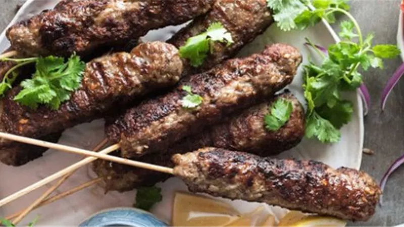 طريقة عمل كفتة مشوية زى المحلات