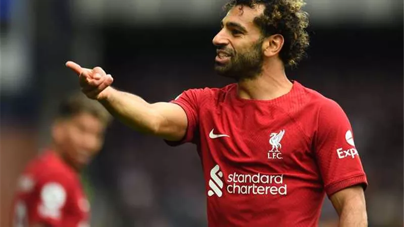 صلاح يقود تشكيل ليفربول المتوقع لمواجهة نابولي