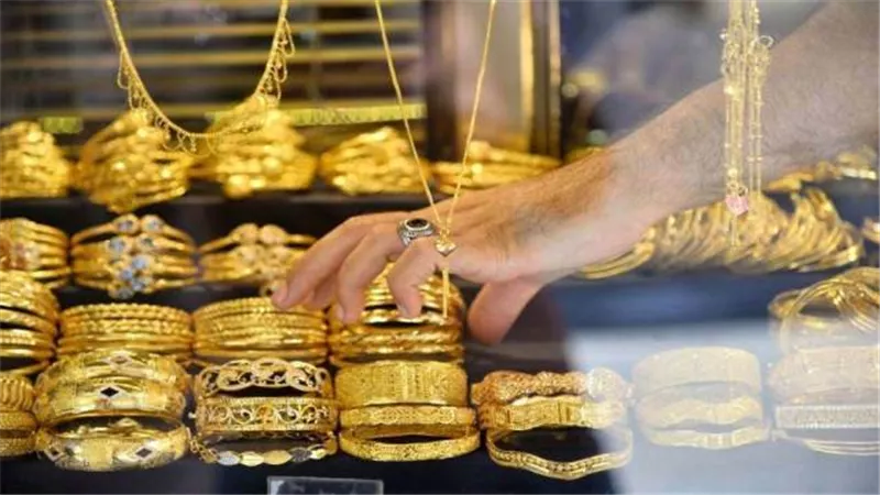 انخفاض فى اسعار الذهب.. وعيار 21 يسجل 1105 جنيها
