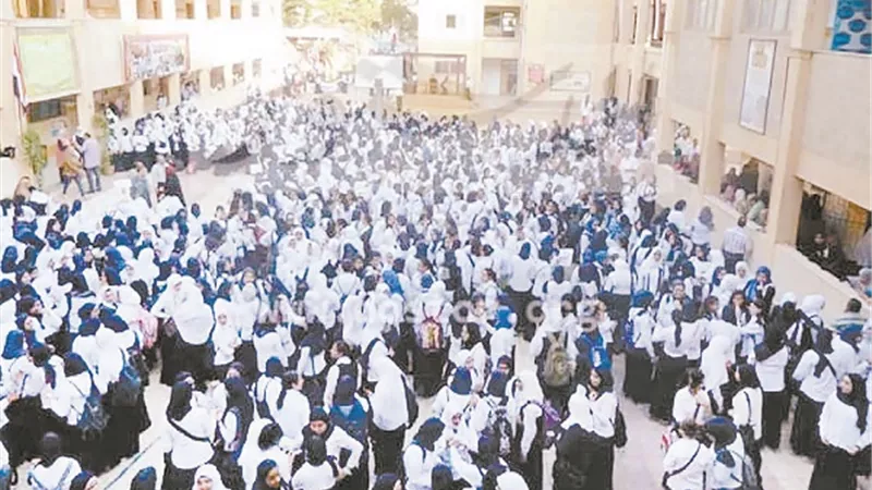 هل يعود دور المدرسة من جديد؟!